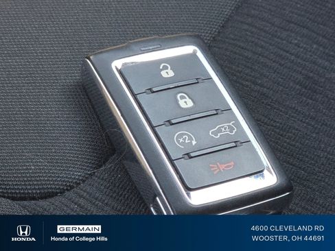 Used 2022 Jeep Grand Cherokee L Laredo w/ Luxury Tech Group I image 37