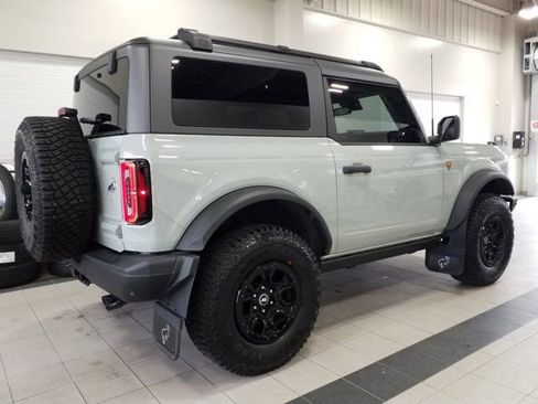 Used 2023 Ford Bronco Badlands w/ Sasquatch Package image 17