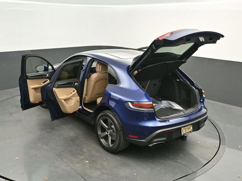 New 2026 Porsche Macan image 48