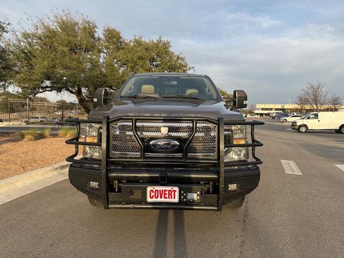 Used 2022 Ford F250 Lariat w/ Lariat Ultimate Package image 2