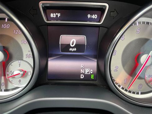 Used 2015 Mercedes-Benz GLA 250 4MATIC image 21