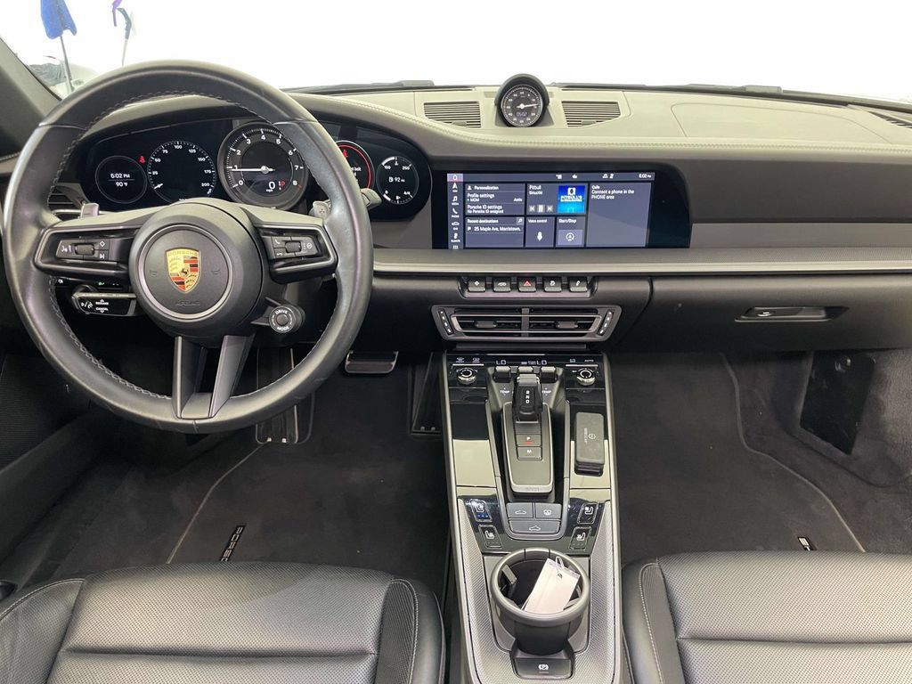 Used 2021 Porsche 911 Carrera 4 w/ Sport Package AWD/4WD image 23