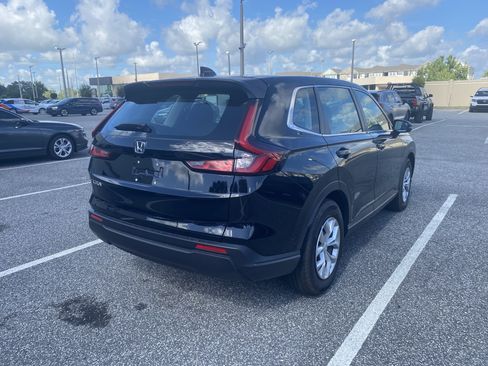Used 2024 Honda CR-V LX image 8