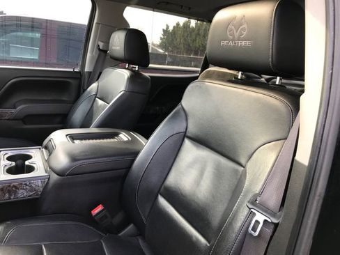 Certified 2016 Chevrolet Silverado 1500 LTZ Z71 w/ Realtree Edition image 4