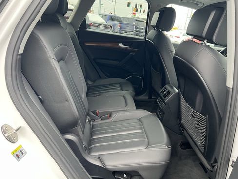 Used 2022 Audi Q5 2.0T Premium Plus w/ Premium Plus Package image 23