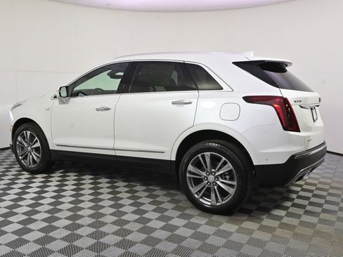 New 2026 Cadillac XT5 Premium Luxury image 3