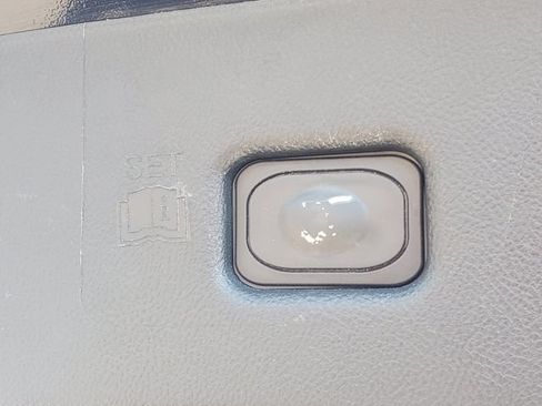 Certified 2023 Lincoln Nautilus Reserve AWD/4WD image 32