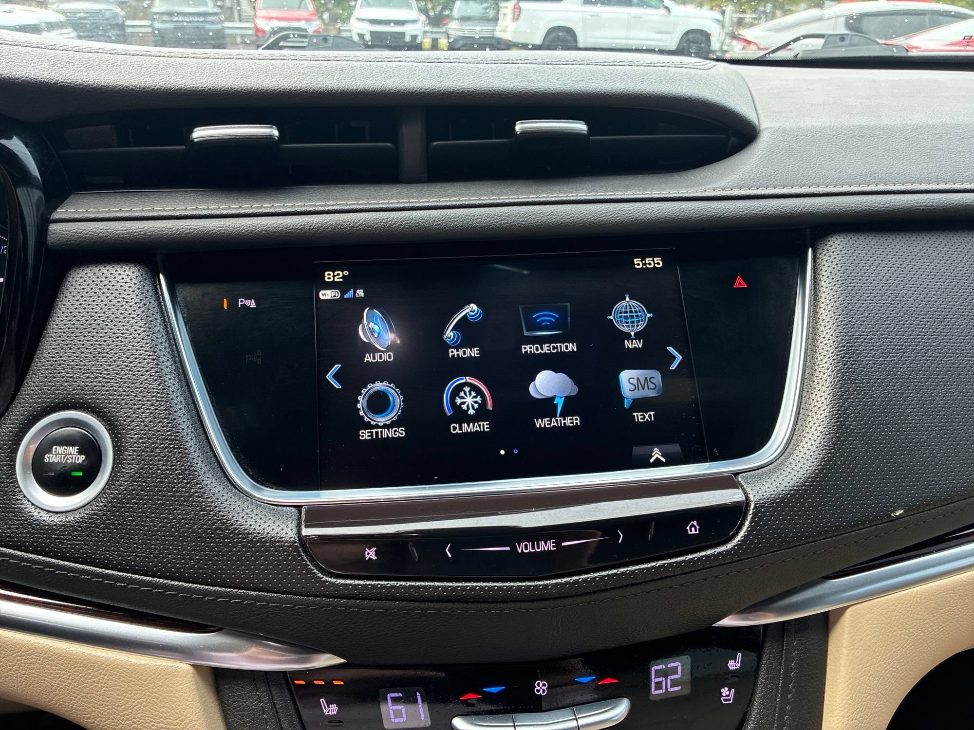 Used 2019 Cadillac XT5 Premium Luxury AWD/4WD image 15