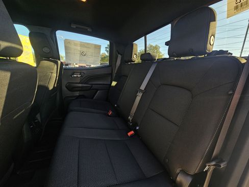 New 2025 GMC Canyon Elevation w/ Convenience Package image 7