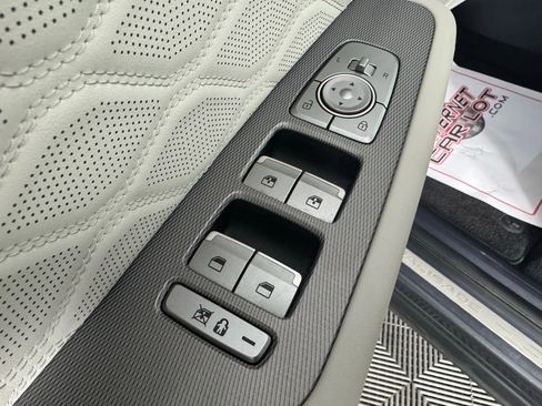 Used 2022 Hyundai Palisade Calligraphy image 46