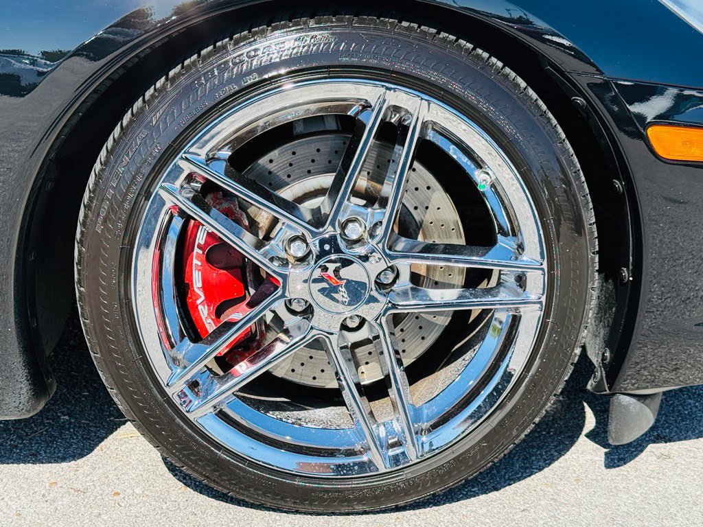 Used 2006 Chevrolet Corvette Convertible w/ Preferred Equipment Group RWD image 36
