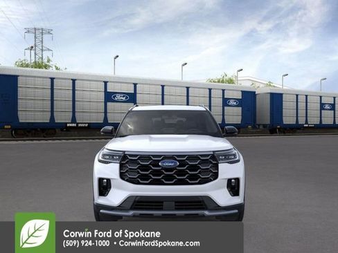 New 2026 Ford Explorer Platinum image 8