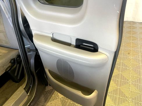 Used 2004 Ford F150 XLT image 27