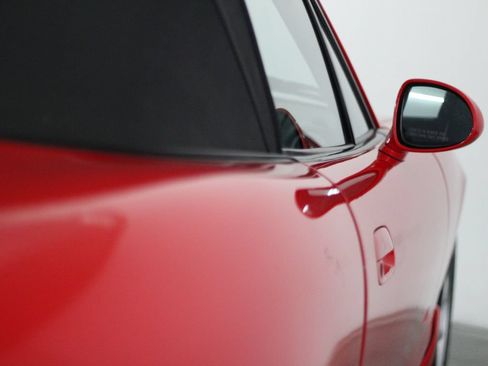 Used 2002 MAZDA MX-5 Miata RWD image 40