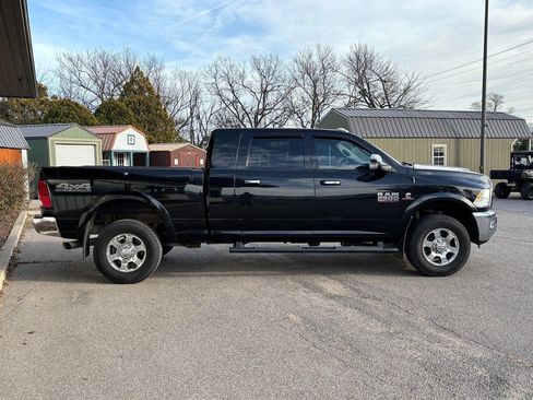Used 2018 RAM 2500 Big Horn w/ Harvest Edition image 4