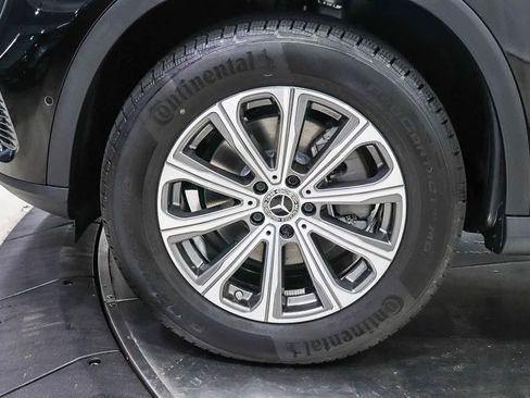 Used 2024 Mercedes-Benz GLC 300 image 9