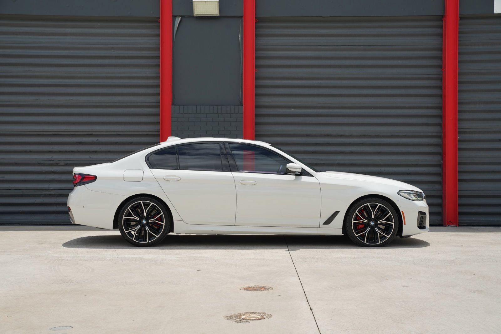 Used 2021 BMW 540i w/ M Sport Package RWD image 5
