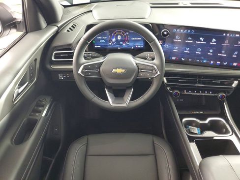 New 2026 Chevrolet Traverse LT image 15