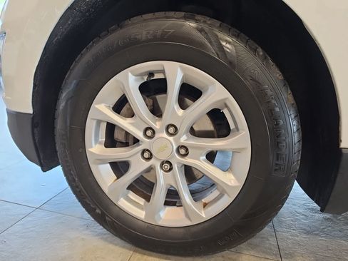 Used 2019 Chevrolet Equinox LT FWD image 14