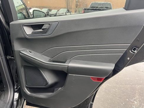 Used 2023 Ford Escape Active image 12