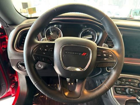 Used 2017 Dodge Challenger R/T Scat Pack RWD image 18