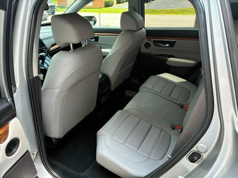 Used 2021 Honda CR-V EX-L image 16