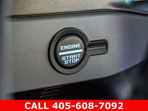 Used 2024 Ford Bronco Black Diamond AWD/4WD image 65
