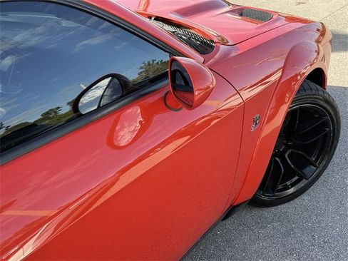 Used 2019 Dodge Challenger R/T Scat Pack image 10
