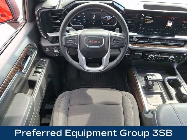 Used 2025 GMC Sierra 1500 Elevation AWD/4WD image 3