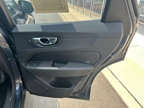 Certified 2025 Volvo XC60 B5 Plus w/ Climate Package AWD/4WD image 12