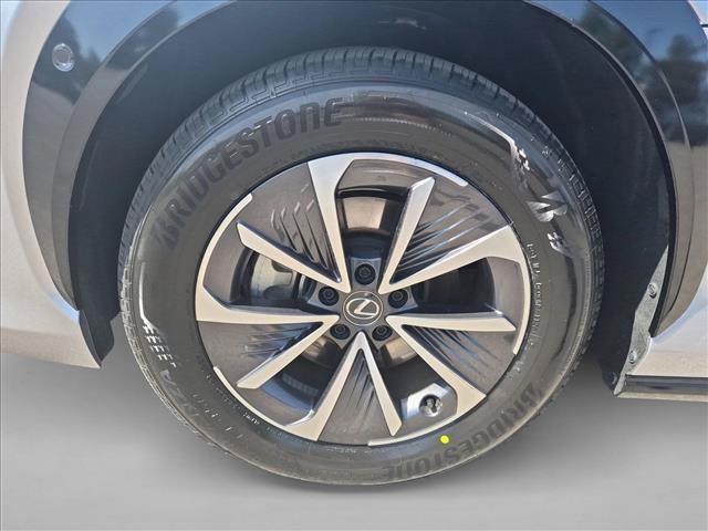 Used 2023 Lexus RZ 450e Premium AWD/4WD image 26