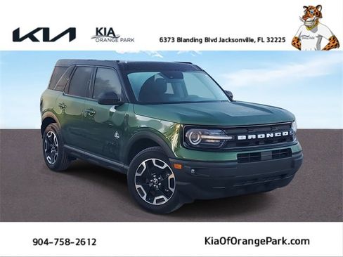 Used 2024 Ford Bronco Sport Outer Banks w/ Tech Package image 1