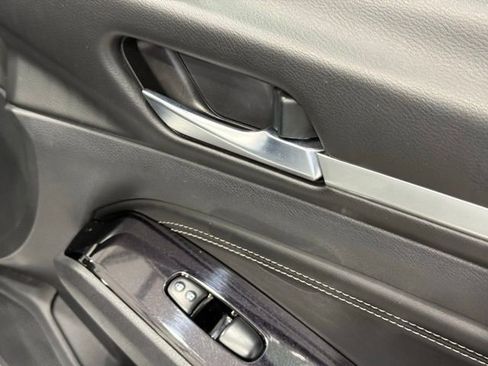 Used 2021 Nissan Altima 2.5 SV image 21