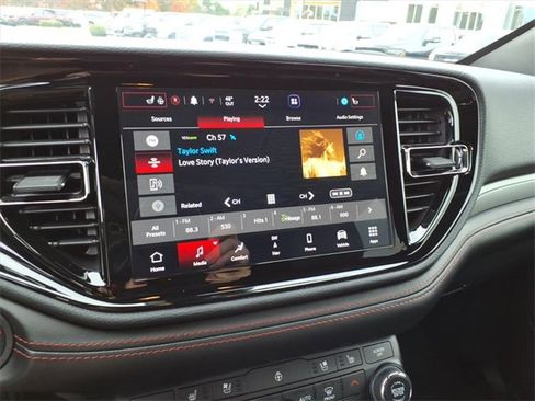 Used 2025 Dodge Durango GT image 20