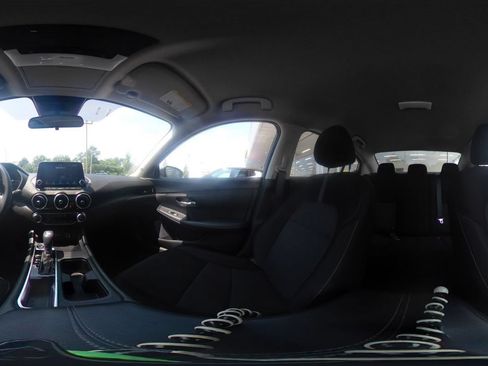 Used 2025 Nissan Sentra SV FWD image 32