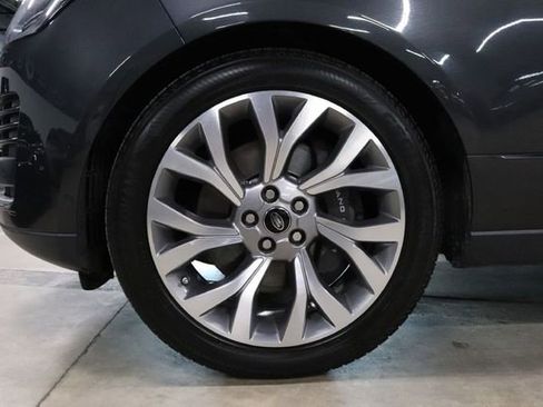 Used 2019 Land Rover Range Rover HSE AWD/4WD image 34