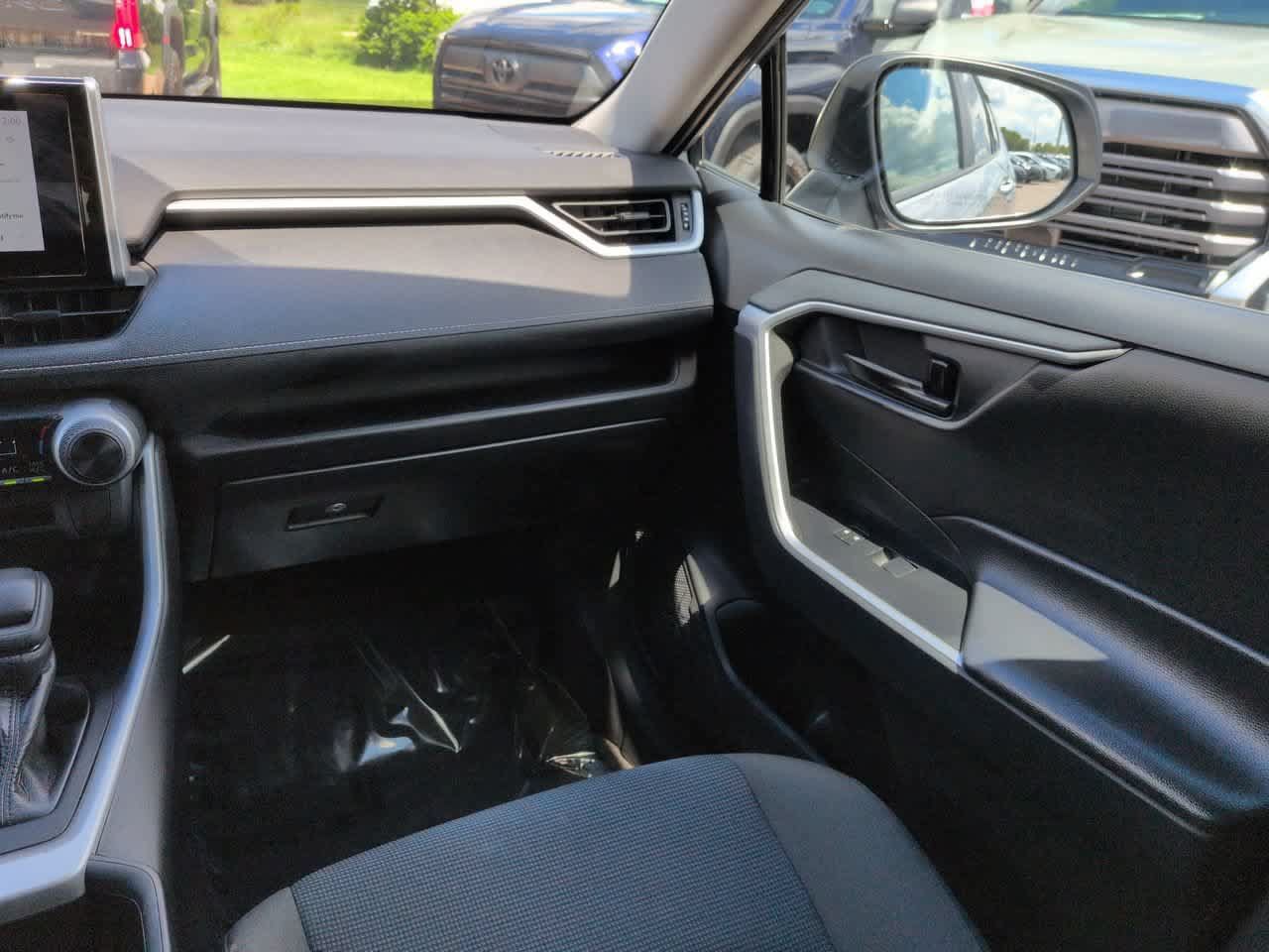 Certified 2023 Toyota RAV4 LE FWD image 16