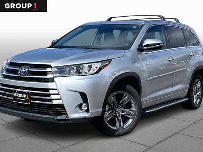Used 2019 Toyota Highlander Limited Platinum