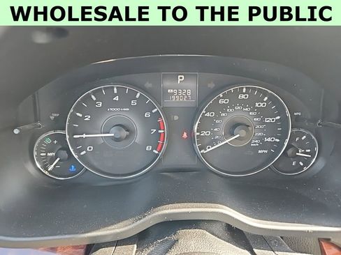 Used 2011 Subaru Outback 2.5i Limited image 18