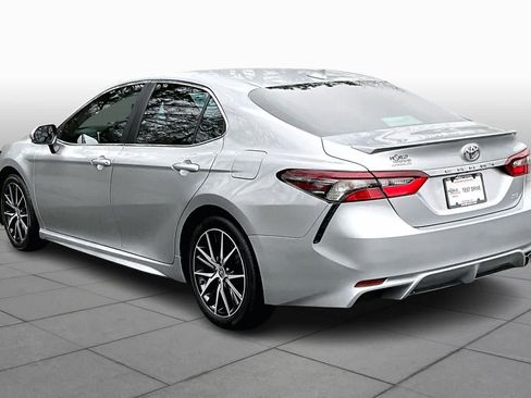 Certified 2023 Toyota Camry SE image 11