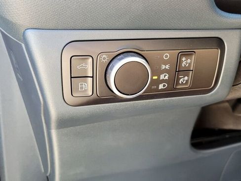 New 2025 Ford Maverick XL image 27