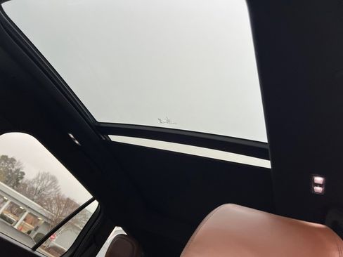 Used 2020 Lincoln Aviator Reserve w/ Equipment Group 201A image 24