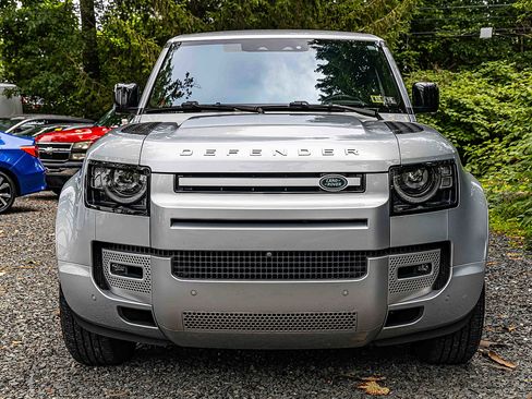 Used 2022 Land Rover Defender 110 XS Edition image 2