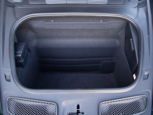 Certified 2026 Porsche 911 GT3 RWD image 23