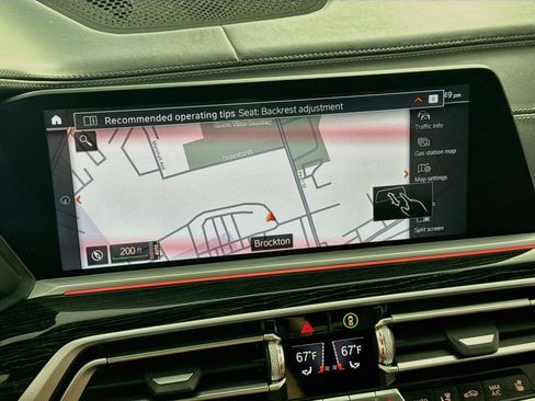 Used 2021 BMW X7 M50i AWD/4WD image 2