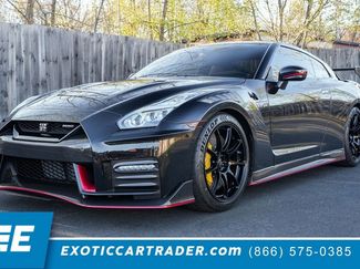 Used 2023 Nissan GT-R NISMO w/ Floor Mat Package AWD/4WD video 1