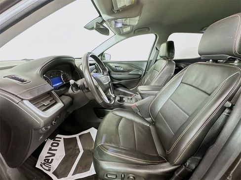 Used 2019 GMC Terrain SLT w/ Preferred Package image 20