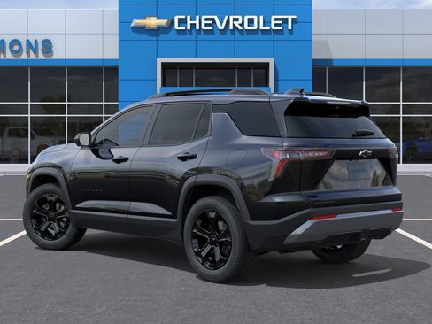New 2026 Chevrolet Equinox LT w/ Convenience Package II FWD image 4