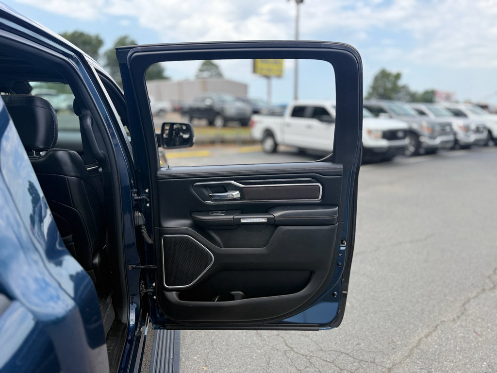 Used 2023 RAM 1500 Laramie RWD image 29