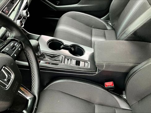 Used 2025 Honda Civic Sport image 15